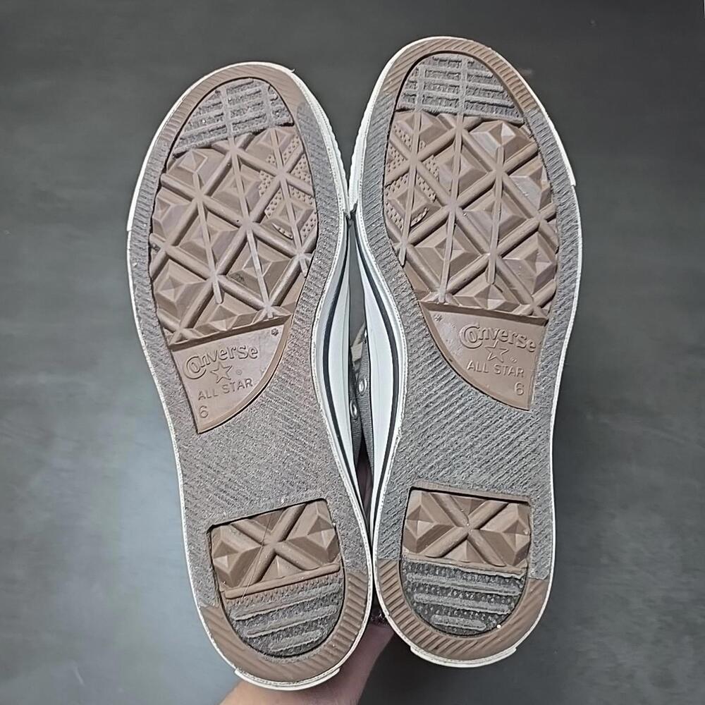 Converse All Star Chuck Taylor Shoes M6 W8 Gray Low Top Sneakers Athletic 1J794 - Picture 9 of 9